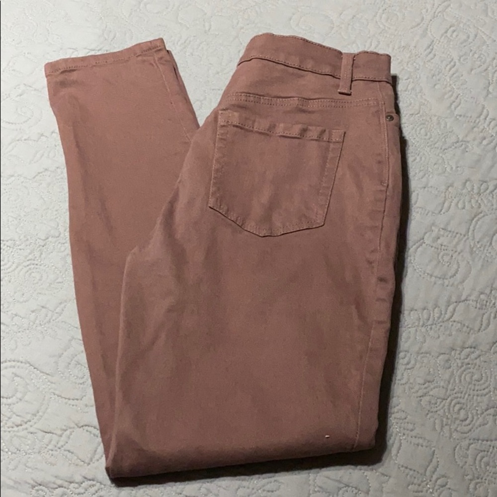 Gloria Vanderbilt skinny jeans mauve size 6